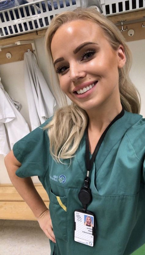 Hospital Aesthetic, Nurse Dress, Nurse Dress Uniform, Hazmat Suit, Women Nurse, Female Doctor, Nurse Uniform, Blonde Women, Nursing Dress