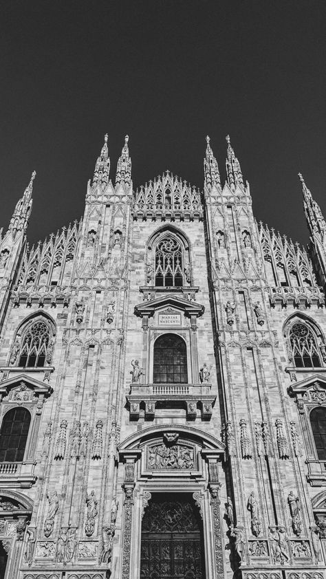 Aesthetic Milan Cathedral Italy Milano Italy Aesthetic, Milan Black And White, Milan Cathedral, Italy Aesthetic, Milan Italy, Dream Room, Milan, White And Black, Italy