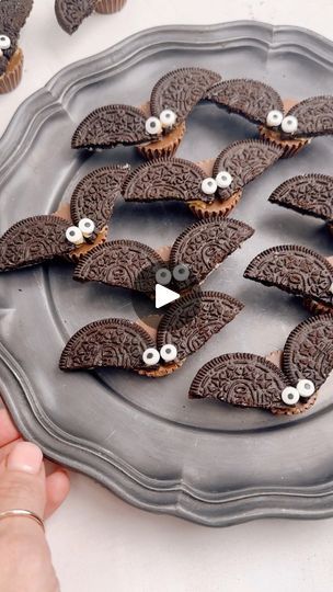 6.2M views · 19K reactions | These Peanut Butter Oreo Bats make the ultimate Halloween treat! They're a fun activity for kids and a festive addition to your next fall gathering.🦇🎃👻✨Ingredients✨ ﻿﻿Mini Reese's Peanut Butter Cups, Oreo cookies (reg or gluten-free), ﻿﻿Candy eyes, and ﻿﻿Peanut Butter! ✨instructions✨ 1. Attach two Oreo cookies cut in half to a mini Reesie cup using peanut butter as the glue. This will be the wings. 2. Add candy ice on top using peanut butter as the glue. 3. Enjoy!  #HalloweenTreats #HalloweenTreat #halloweenfood #SpookyTreats #spookyseason #fallfood #halloweenpartyideas #halloween2024 #HalloweenSnacks #candybats #halloweencandy | Healthy Little Peach | BDK · Jack Skellington Oreo Bats, Healthy Little Peach, Fun Activity For Kids, Reese's Peanut Butter Cups, Peanut Butter Oreo, Halloween Food Treats, Kid Desserts, Fall Gathering, Cookie Snack