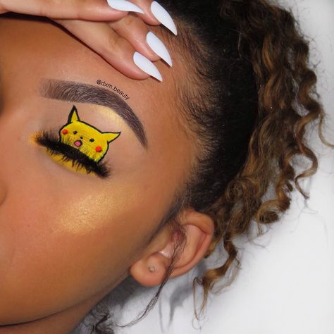 Pikachu Makeup Look Pikachu Makeup, Pokemon Makeup, Halloween Looks, Decorating Blogs, Behind Ear Tattoo, Halloween Makeup, Costume Ideas, Random Things, Carnival Face Paint