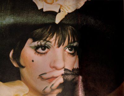 her mom was one, too Cabaret Movie, Cabaret Makeup, Sally Bowles, Alevel Art, Bob Fosse, Manic Pixie Dream Girl, Liza Minnelli, Beauty Mark, Black Eyeliner