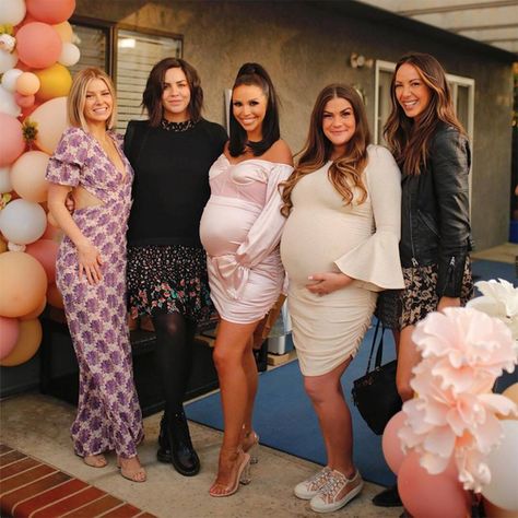 A day she'll never forget. Scheana Shay celebrated her baby shower on Wednesday, Mar. 3 with a bash filled with fun, friends, family and lots of her current and former Vanderpump... Baby Shower Hairstyles, Scheana Shay, Backyard Baby Showers, Vanderpump Rules, Mommy Baby, Expecting Baby, Baby Bumps, Dress And Heels, Pregnant Women