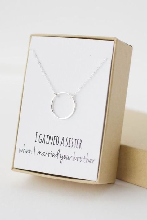 Sister In Law Gifts, Gift Sister, Future Wedding Plans, In Law Gifts, Cute Wedding Ideas, Wedding Goals, Gifts For Sister, Sister In Law, Bridal Party Gifts