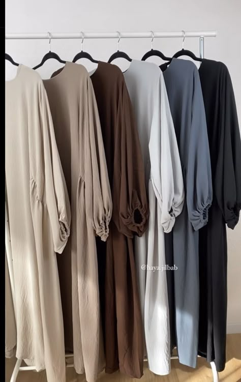 Islamic Modest Fashion, Modest Outfits Muslim, Estilo Hijab, Mode Turban, Modern Hijab Fashion, Modesty Outfits, Modest Fashion Hijab, Muslim Fashion Hijab Outfits, Muslim Outfits Casual