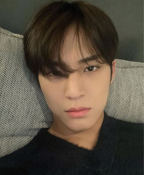 chaewon guy on Twitter: "WHERE WAS THE NEWS THE MEDIA https://t.co/Jsi7sR7Evp" / Twitter Kim Mingyu Seventeen, Svt Mingyu, Mingyu Svt, Kim Min Gyu, Seventeen Mingyu, Seventeen Debut, Mingyu Seventeen, Kim Mingyu, Pledis 17