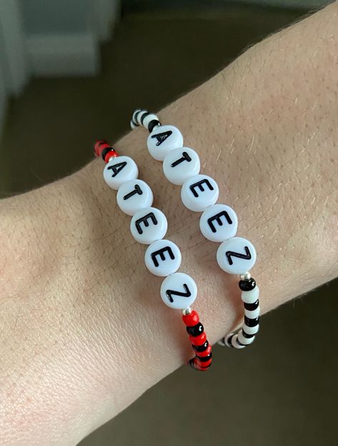 Ateez Bracelet Beads, Ateez Bracelet Ideas, Kpop Bracelet Ideas, Ateez Bracelet, Kpop Freebies, Ateez Concert, Beaded Stuff, Kpop Diy, Beads Ideas