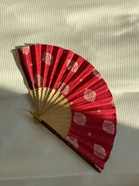 Cookie Reference, Kumiho Cookie, Fan Photography, Japanese Hand Fan, Quilting Clothes, Handmade Fan, Wind Fan, Fan Flower, Japanese Fans