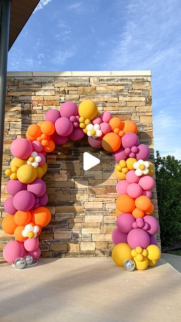 Carolyn | HTX BALLOON STYLIST on Instagram: "Balloon decorator tip of the day!   Always have these hooks available. We did use weights on the base of this arch but these outdoor adhesive hooks always come in handy. I felt good leaving this set up knowing our arch was secure and wouldn’t be blown away!   #balloondecor #balloondecorator #houstonballoons #balloonarches #balloontips #outdoorsetup" Adhesive Hooks, Tip Of The Day, Balloon Arch, Girls Party, Balloon Decorations, Arch, Balloons, The Day, Felt