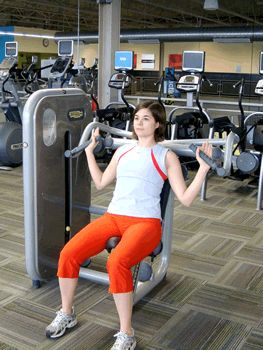 Seated Overhead Press Machine Exercise Demonstration via @SparkPeople Overhead Press Machine, Press Machine Workout, Shoulder Press Machine, Leg Curl Machine, Seated Leg Curl, Fitness Machines, Shoulders Workout, Quads And Hamstrings, Leg Press Machine