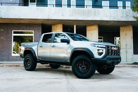 Off-Road Luxury: The 2024 GMC Canyon AT4X AEV Gmc Canyon Lifted, At4x Aev, Gmc Canyon At4, Chevrolet Colorado Z71, Ford Ranger Raptor, Benz G Class, Boat Kits, High End Cars, Gmc Canyon