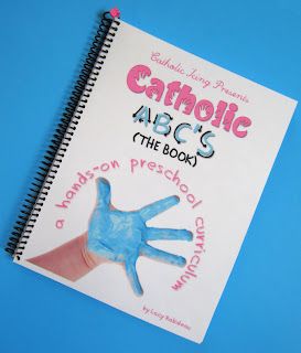 Catholic Preschool Curriculum Catholic Kids Crafts, Catholic Icing, Catholic Schools Week, Catholic Homeschool, Catholic Education, Montessori Method, Preschool Programs, Catholic Crafts, Kindergarten Curriculum