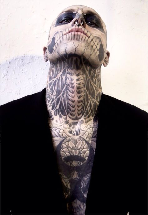 Zombie boy Rick Genest, Skeleton Tattoos, Face Tattoo, Trendy Tattoos, Skin Art, Body Mods, Neck Tattoo, Studio Ghibli, New Tattoos