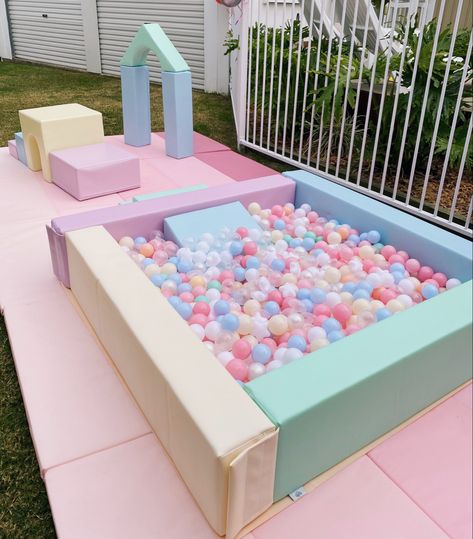 Pastel softplay ball pit for first birthday party inspiration inspo. Ball pit with pink, blue and white balls Ball Pit First Birthday Party, Birthday Party Ball Pit, Pastel Ball Pit, Pastel Soft Play, Softplay Birthday Party, Birthday Ball Pit, Ball Pit Birthday Party, Ball Pit Party, Party Rental Ideas