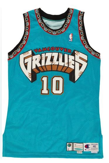 The Vancouver Grizzlies debuted in the league during the 1995/96 season and lasted until the 2000/01 season when they moved to Memphis. From 95 to 00 they wore quite unique jerseys at home and on the road. Memphis Grizzlies Jersey, Grizzlies Jersey, Grizzlies Basketball, Vancouver Grizzlies, Jersey Collection, Nba Game, Nba Jerseys, Basketball Clothes, Bear Logo