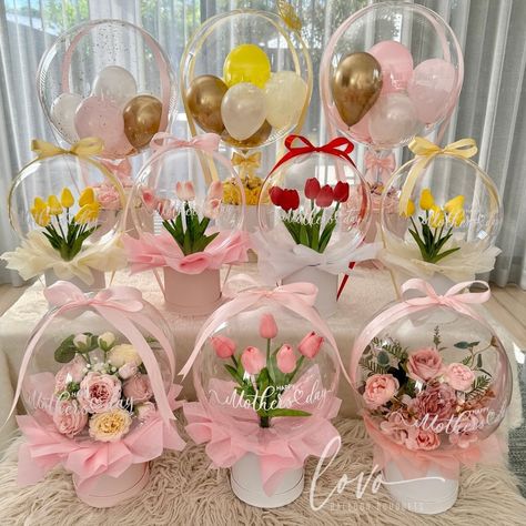 Balloon Hamper, Diy Rose Bouquet, Flower Balloons, Balloon Business, Diy Rose, Diy Roses, Balloon Gift, Bubble Balloons, Balloon Flowers