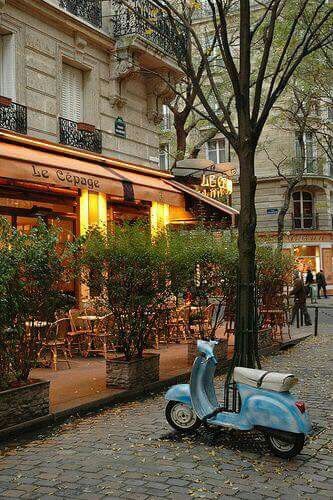 Paris (The Romantic French Chateau on Facebook) Paris France Eiffel Tower, Beautiful Paris, Montmartre Paris, Parisian Life, Paris Cafe, Paris Photo, Visit Paris, Paris Photos, Paris Street