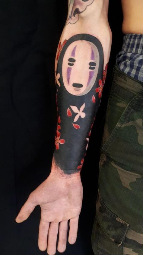 Are you a true anime fan who is searching for cool anime tattoo designs? Here you can find 60 trendy ideas and their meanings! No Face Tattoo, Anime Tattoo Designs, Belly Tattoos, Cute Tattoo, Pretty Hand Tattoos, Creepy Drawings, Trash Polka Tattoo, Anime Tattoo, Ghibli Artwork