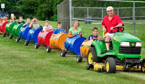 Barrel Train, Daycare Business Plan, Halloween Train, Sports Activities For Kids, Ranch Resort, Independence Day Celebration, Kiddie Rides, Farm Fun, Welding And Fabrication