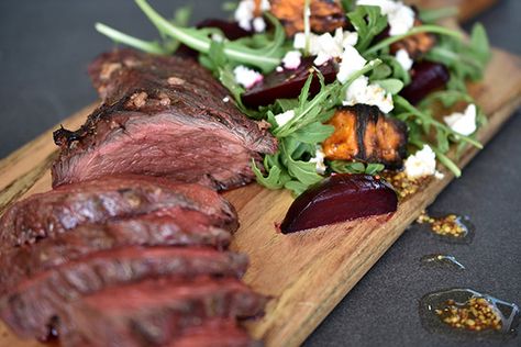 marinated kangaroo fillet with rocket, beetroot, pumpkin, feta and balsamic vinegar Squirrel Recipes, Kangaroo Recipe, Roast Beetroot, Pumpkin Feta, Summer Dinner Recipes Grill, Salad Recipes Healthy Dinner, Bush Christmas, Beets Recipe, Roasted Beetroot