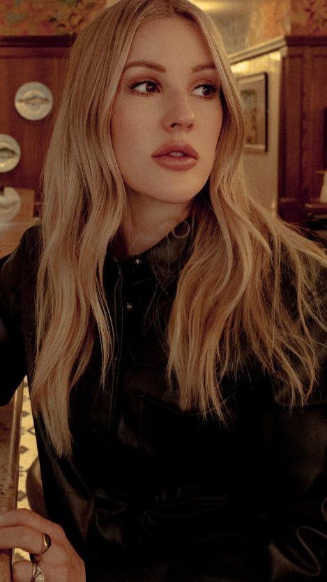 Ellie Goulding Aesthetic, Ellie Goulding Wallpaper, Pop Princess, Fav Celebrities, Hollywood Actress, Ellie Goulding, Scarlett Johansson, Style Guide, Wall Collage