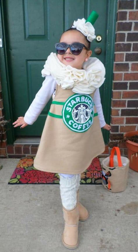 Starbucks Halloween Costume, Starbucks Costume, Costume Homemade, Food Halloween Costumes, Easy College Halloween Costumes, Mom Costumes, Food Halloween, Best Celebrity Halloween Costumes, Starbucks Halloween