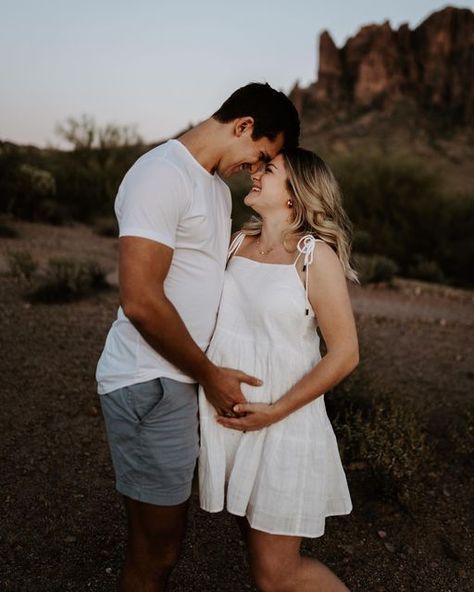 A B B Y H O W A R D on Instagram: "hello 3rd trimester 🤍 #29weeks" Matt And Abby Howard Instagram, Hello 3rd Trimester, Abby Howard, Cute Youtube Couples, 3rd Trimester, Fall Family Photos, My Dream Came True, Fall Family, Maternity Photos