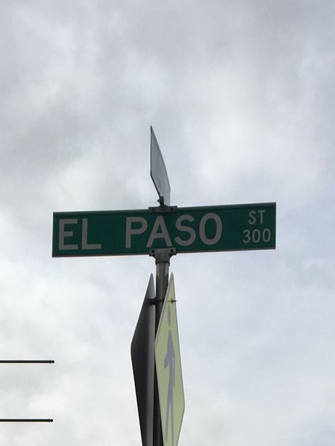 El Paso Street, El Paso TX El Paso Texas Aesthetic, El Paso Tattoo, El Paso Texas Photography, Hometown Tattoo, Elpaso Texas, Eddie Diaz, Western Aesthetics, Hispanic Aesthetic, Hold My Heart