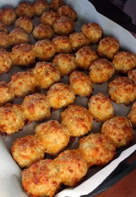 Keto Spicy Chicken Cheese Balls 100% Easy & Unique Recipe Spicy Chicken Cheese Balls, Spicy Chicken Balls, Cheesy Chicken Balls, Keto Chicken Cheese Balls, Keto Chicken Meatballs Low Carb, Keto Chicken Balls, Keto Ground Chicken Recipes Low Carb, Chicken Cheese Ball Recipes, Keto Chicken Bites