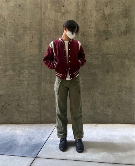 Maroon Varsity Jacket Outfit, Red Maroon Outfit, Maroon Polo Outfit Men, Maroon Jacket Outfit Men, Maroon Outfit Men, Maroon Jacket Outfit, Vintage Male Outfits, Maroon Outfit Ideas, Maroon Varsity Jacket