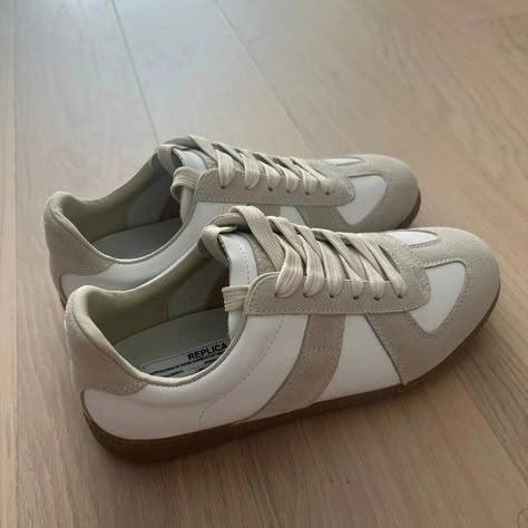 Maison Margiela Replica sneakers Maison Margiela Replica Sneakers, Margiela Replica Sneakers, Maison Martin Margiela Shoes, Maison Margiela Replica, Margiela Replica, Fav Shoes, Spine Tattoos For Women, Margiela Shoes, Fashion Men Streetwear