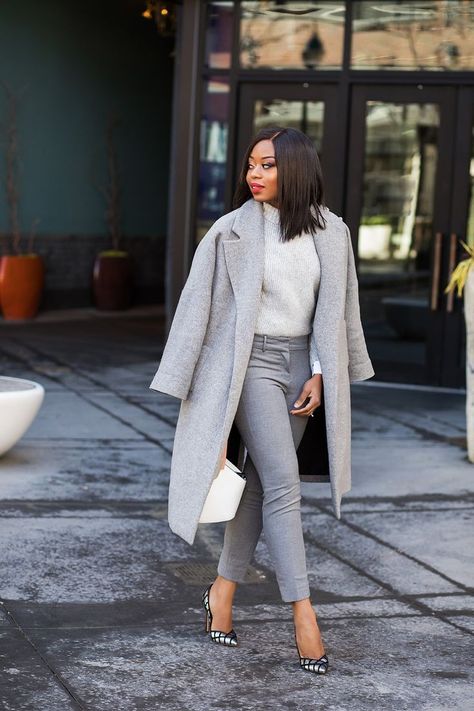 I would totally wear this classic gray monochromatic look for work. #FashionInspo Fashionable Work Outfits, Stylish Business Casual, Work Outfit Office, Professional Work Outfit, Gray Coat, Walking Down The Street, Classy Outfits For Women, Trendy Business Casual, Corporate Attire