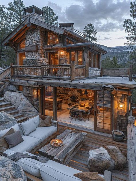 Log Cabin Exterior, Cabin Mansion, Mountain Dream Homes, Cozy Cabins, Cabin Exterior, Dream Life House, Large House, Rustic Home Design, Winter Cabin