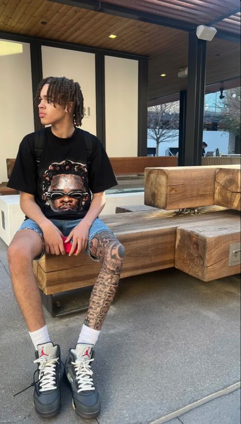 Word Tattoo Ideas, Black Men Fashion Urban, Word Tattoo, Mens Shorts Outfits, Black Men Fashion Casual, Black Men Street Fashion, Swag Outfits Men, Men Street Fashion, Street Style Outfits Men