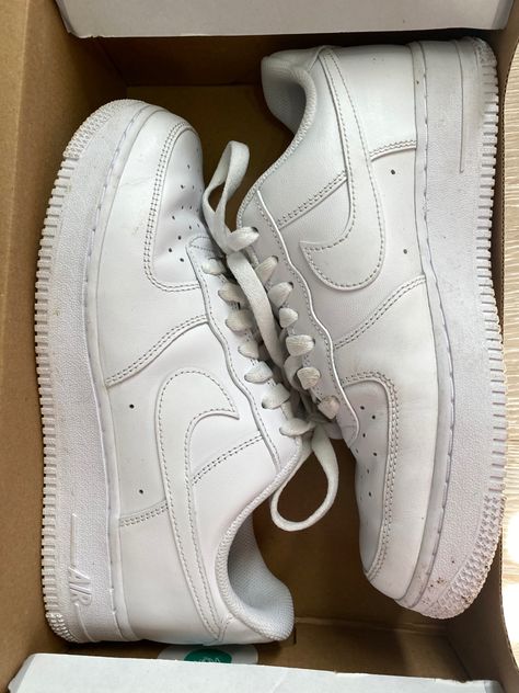 White Nike air forces in a box. All White Sneakers Women, Women Sneakers Nike, Custom Air Forces, White Af1, Nike Air Forces, All White Sneakers, 2023 Outfits, White Air Force 1, White Air Forces