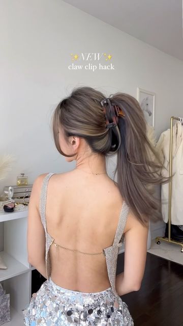 Ponytail Using Claw Clip, Claw Clip Hairstyles Spikey, Ponytail Without Hair Tie, Ponytail With Bow, Kerina Wang, Deer Face, Claw Clip Ponytail, Voluminous Ponytail, Short Hair Ponytail