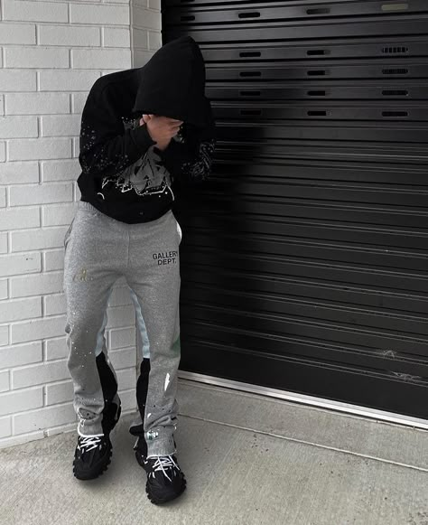 Men Streetwear Outfits, Hard Fits, Outfits Men Streetwear, Black Outfit Men, Black Men Fashion Casual, Drip Outfit Men, Hype Clothing, Gallery Dept, Black Men Street Fashion