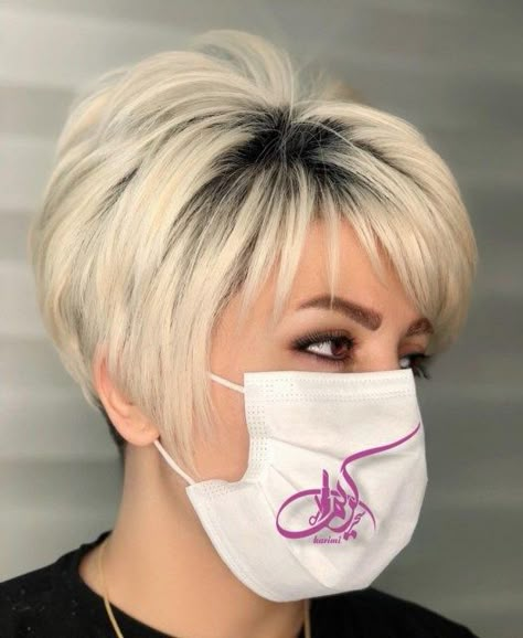 Blonde Choppy Pixie with Black Roots Curling Thick Hair, Choppy Pixie, Hair Styles For Fine Hair, Choppy Pixie Cut, Styles For Fine Hair, Stacked Haircuts, Short Choppy Haircuts, Choppy Haircuts, Choppy Bob Haircuts