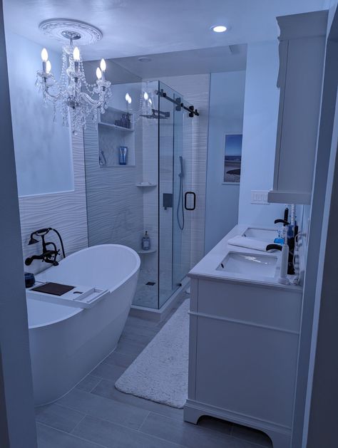 Aesthetic Blue Bathroom, Bedroom Bathroom Ideas, Very Small Bathroom Design, Boy Bathroom Ideas, Boy Bathroom, Very Small Bathroom, Bathroom Decor Themes, House Decorating Ideas Apartments, Decor Themes