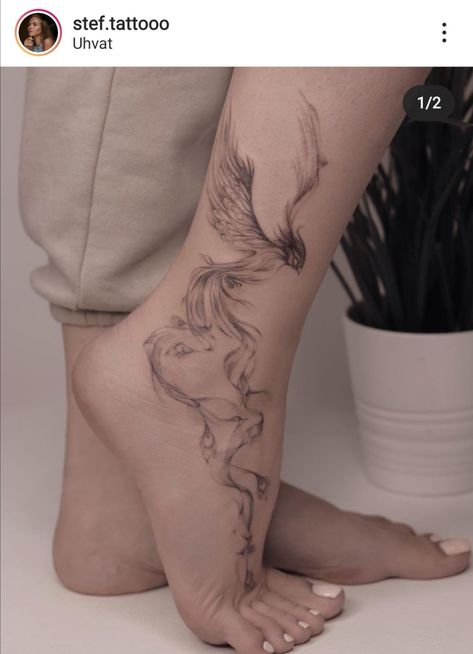 Feniks Tattoo, Phoenix Tattoo Feminine, Small Phoenix Tattoos, Phoenix Tattoo Design, Muster Tattoos, Fire Tattoo, Bird Tattoo, Phoenix Tattoo, Up Tattoos