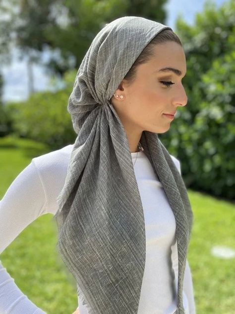 Hair Veiling Pagan, Modest Head Coverings, Pagan Vailing, Christian Head Scarf, Pagan Veil, Christian Veiling Styles, Pagan Veiling Styles, Veiling Styles, Pagan Veiling