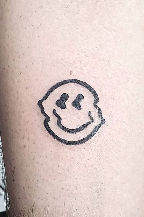 Cool Simple Tattoos, Minimalist Tattoo Design, Tattoo Large, Meaningful Tattoos For Men, A Small Tattoo, Tiny Tattoos For Women, Simple Tattoos For Guys, Design Tattoos, Best Tattoo Ideas