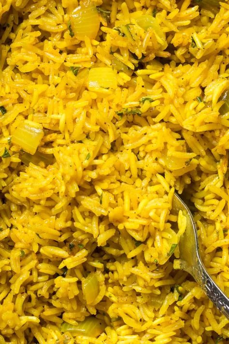 Easy Turmeric Rice Recipe 1 Turmeric Rice Recipe, Flavorful Rice, Turmeric Rice, Easy Rice Recipes, Vegetable Rice, Rice Ingredients, Mexican Rice, Traditional Medicine, Basmati Rice