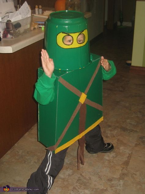 Lego Ninjago Halloween Costume, Lego Ninjago Halloween, Lego Ninjago Costume, Lego Man Costumes, Lego Halloween Costumes, Ninjago Sets, Ninjago Costume, Diy Costumes For Boys, Halloween Lego