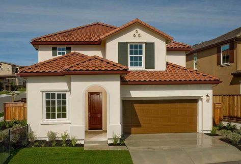 Tan Stucco House Exterior White Trim, Exterior House Colors With Tile Roof, Houses With Orange Roof, Exterior House Paint Color Combinations With Red Tile Roof, Dessert Home Exterior, Cream And Terracotta House Exterior, Light Stucco House Exterior, Exterior House Colors For Stucco Homes, Terracotta Roof Colour Scheme