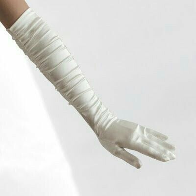 Aesthetic Gloves, Elegant Gloves, Mesh Gloves, Recycled Dress, Emma Frost, Wedding Gloves, Girl Themes, Event Outfit, Long Gloves