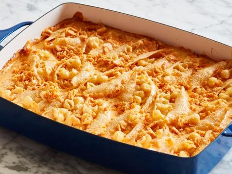 Mac and Cheese-Stuffed Shells Mac And Cheese Shells, Big Shells, Thanksgiving Mac And Cheese, Cheese Shells, Food Network Chefs, Cheese Stuffed Shells, Macaroni Recipes, Baked Pasta Recipes, Stuffed Shells Recipe