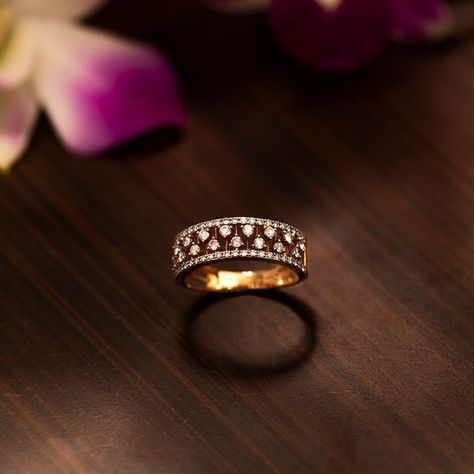 Band Rings Women Diamond, Band Ring Designs For Women, Gold Diamond Band Ring, Gold Band Ring Design For Women, Caratlane Diamond Rings, Diamond Gold Rings For Women, Diamond Ring Designs Indian, Caratlane Jewellery Mangalsutra, Good Rings Women