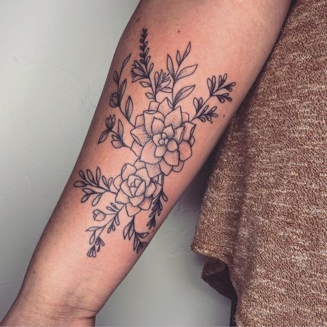 Simple Minimalist Tattoos Simple Minimalist Tattoos, Succulent Tattoo, Minimalist Tattoo Ideas, Self Love Tattoo, Minimalist Tattoos, Hip Tattoo, Flower Tattoo Designs, Tattoos Ideas, Minimal Tattoo