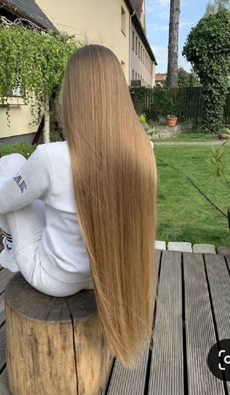 Perfect Blonde Hair, Long Hair Models, Long Silky Hair, Straight Blonde Hair, Long Hair Pictures, Lustrous Hair, Long Blonde, Very Long Hair, Long Blonde Hair