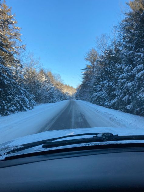 East Coast Winter Aesthetic, Winter In New England, Maine Aesthetic Winter, New England Winter Aesthetic, Winter New England, East Coast Winter, Winter In Maine, Romanticizing Winter, Maine Aesthetic